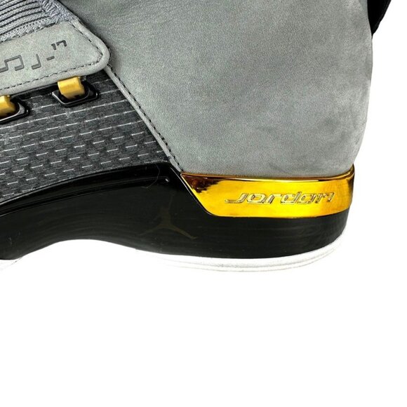Air Jordan Retro 17 Cool Grey/Metallic Gold Size 9.5 Mens Basketball Shoes